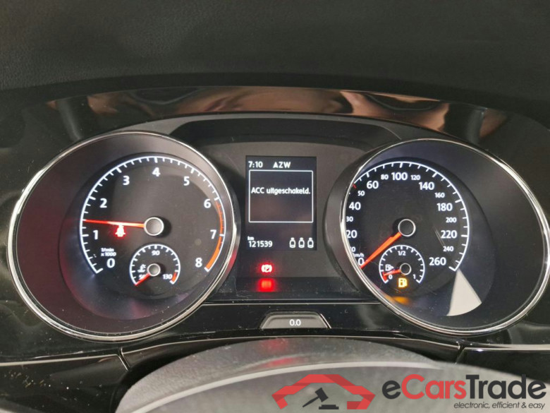 VOLKSWAGEN TOURAN 1.5 TSI HIGHLINE