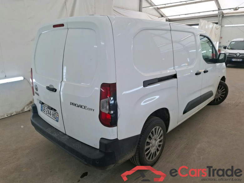 TOYOTA Proace City / 2019 / 4P / Fourgonnette 1.2 Long 110 VVT-i Business #3