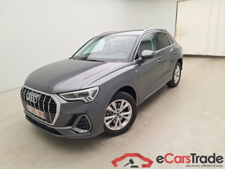 Audi, Q3 '18 PHEV, Q3 45 TFSie PHEV 180kW SL.Str. #2