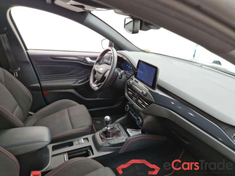 FORD Focus Wagon 1.0 EBH ST Line X  #3