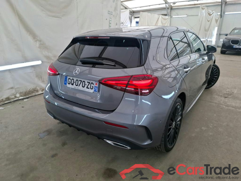 MERCEDES-BENZ Classe A Compact / 2022 / 5P / Berline A 250 e AMG Line 8G-DCT #6